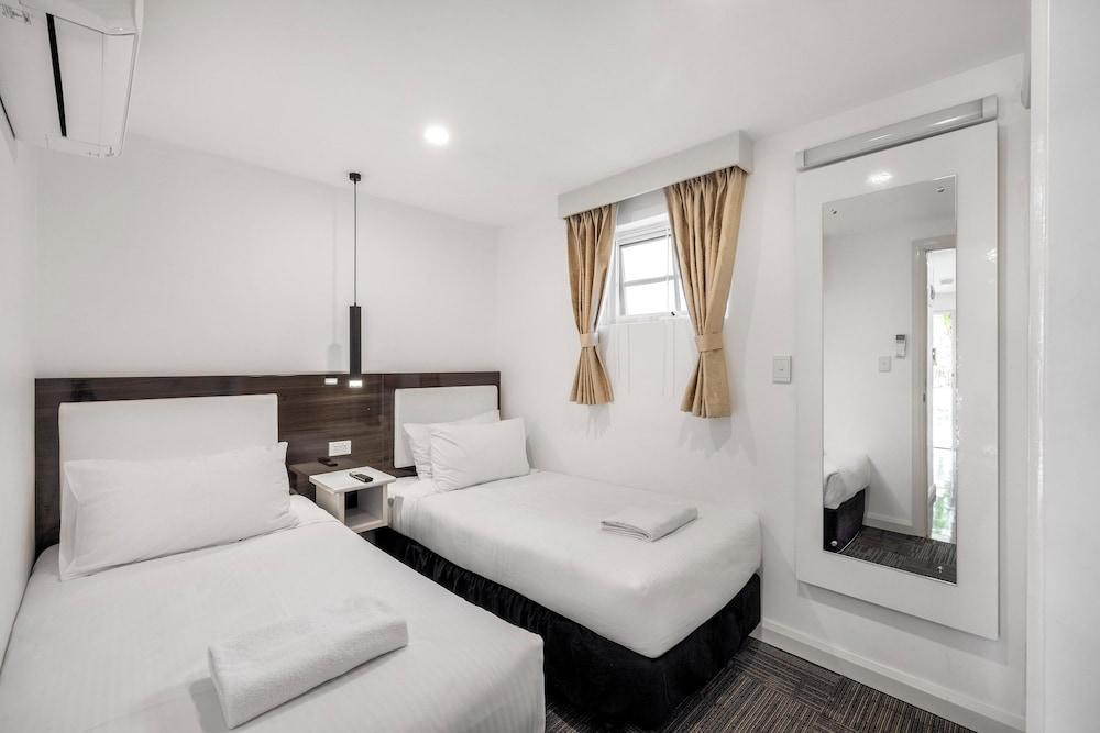 Best Western Plus Buckingham International Room Type - Two Bedroom Apartment