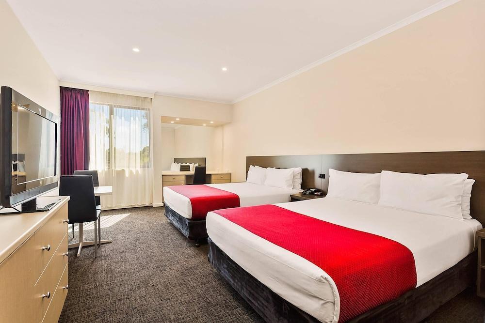 Quality Hotel Manor Room Type - Deluxe Twin Room