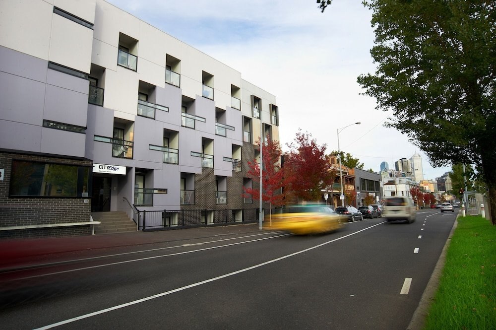 Quality Apartments North Melbourne - Tap to explore photos