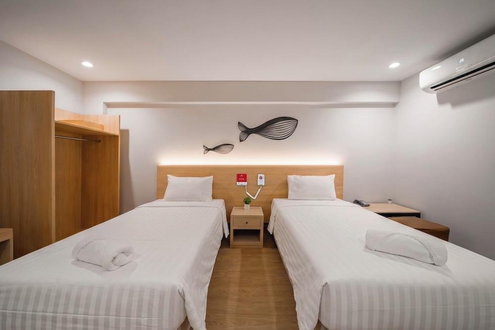 Mintara Hotel Room Type - Accessible Room - Twin Bed