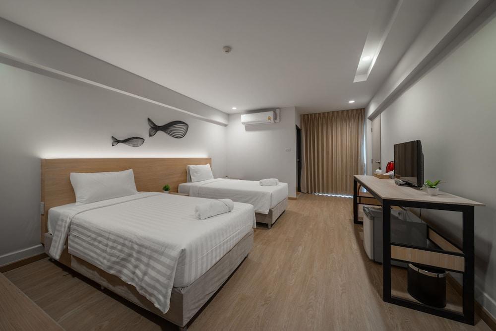 Mintara Hotel Room Type - Standard Twin Room, 2 Twin Beds