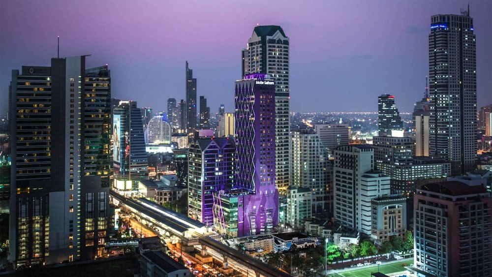 Mode Sathorn Hotel - Tap to explore photos