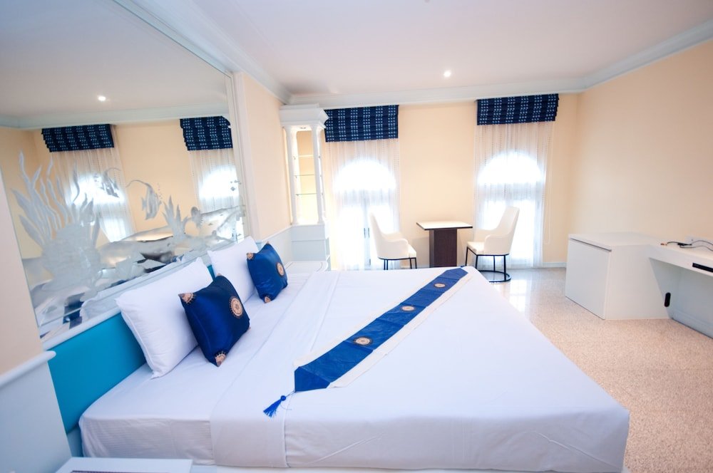 Siam Paradise Entertainment Complex Room Type - VIP Room