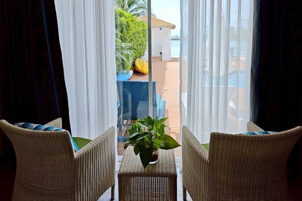 Phuket Boat Quay Hotel Panwa Beach Room Type - Deluxe with Sea View