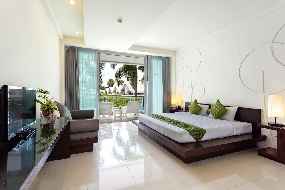 The Palmery Resort Room Type - Deluxe Pool View