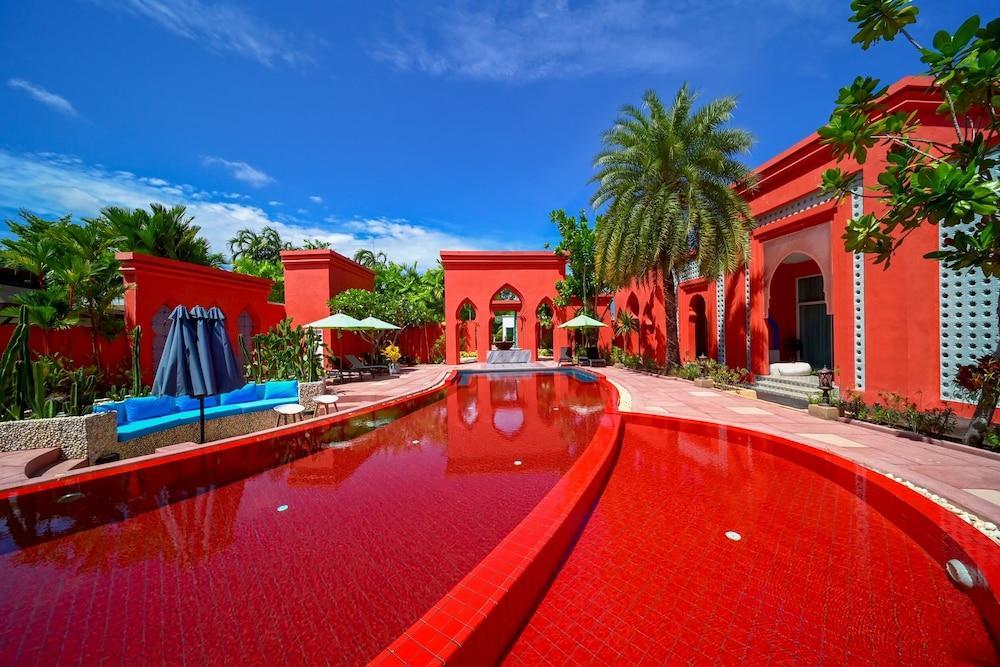 The Kiri Villas Resort