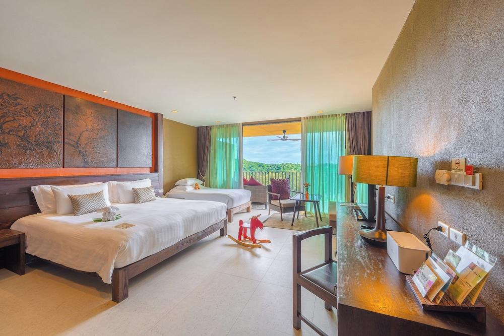 Sunsuri Phuket Room Type - Grand Deluxe Triple