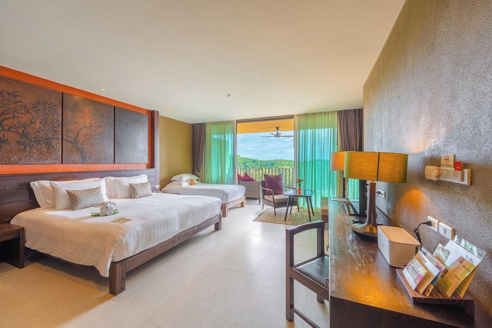 Sunsuri Phuket Room Type - Grand Deluxe Triple