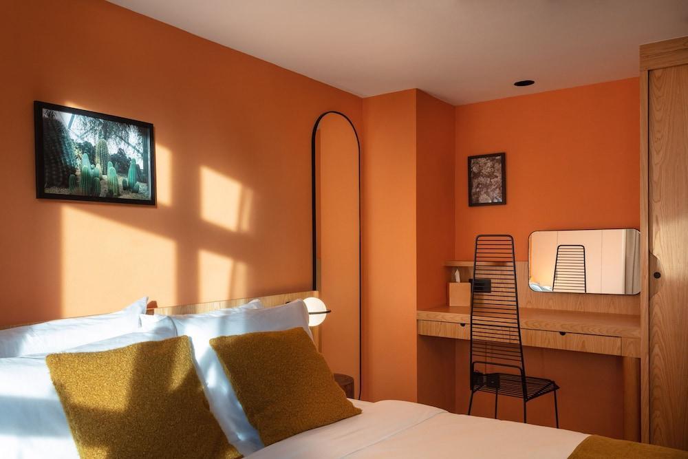 the Figo Room Type - Premium Suite