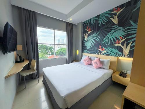Liberta Hotel Kemang - Tap to explore photos