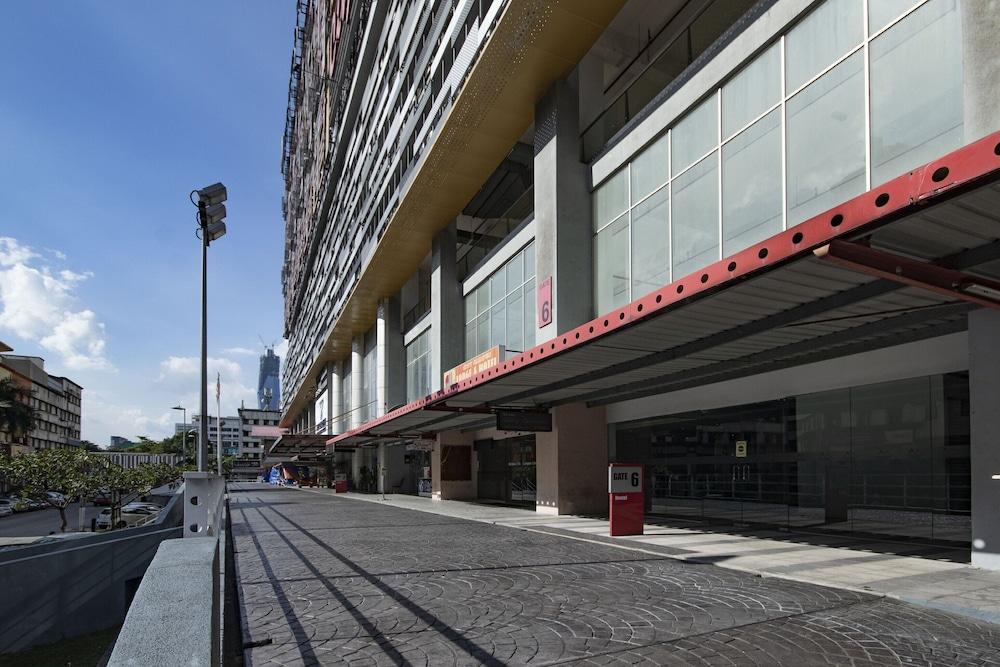 OYO 90150 City Campus Lodge u0026 Hotel, Kuala Lumpur Price, Address