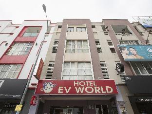 Swing & Pillows - KL Sri Petaling