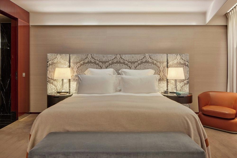 Bvlgari Hotel London Room Type - Superior Room, 1 King Bed
