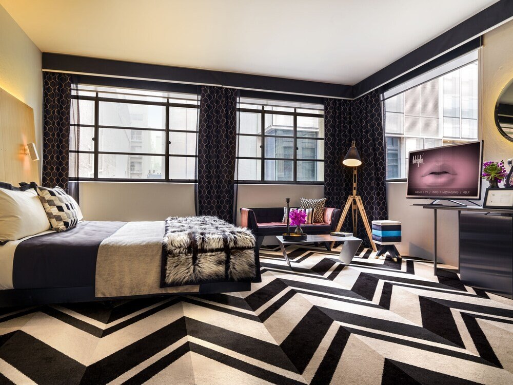Adelphi Hotel Room Type - Deluxe King Room