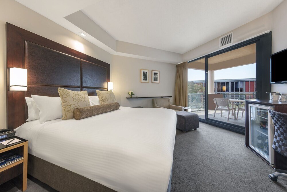 Amora Herencia Riverwalk Melbourne Room Type - King Room with Spa Bath & Balcony Amora Herencia Riverwalk Melbourne Room Type - King Room with Spa Bath & Balcony