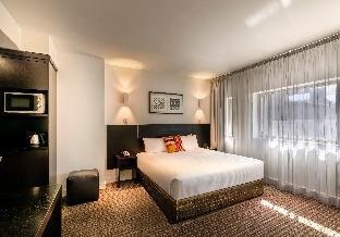 Causeway 353 Hotel Room Type - Premier Double Room with Spa Bath