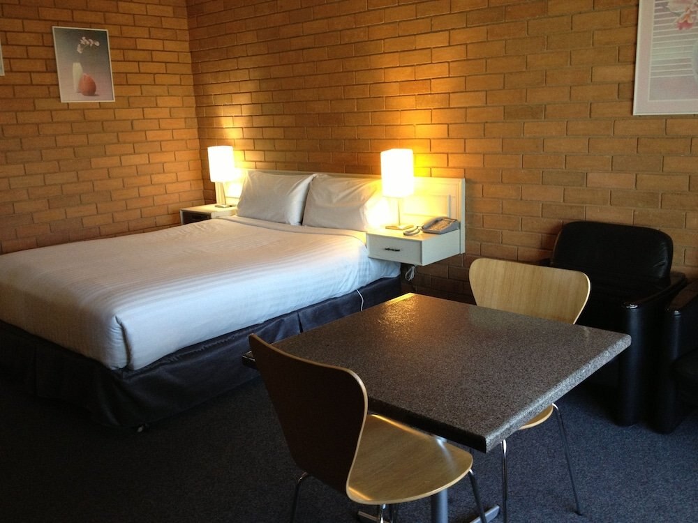 Essendon Motel Room Type - Standard Queen Room