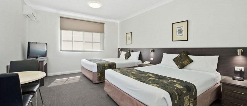 Comfort Hotel Dandenong Room Type - Standard Twin Room