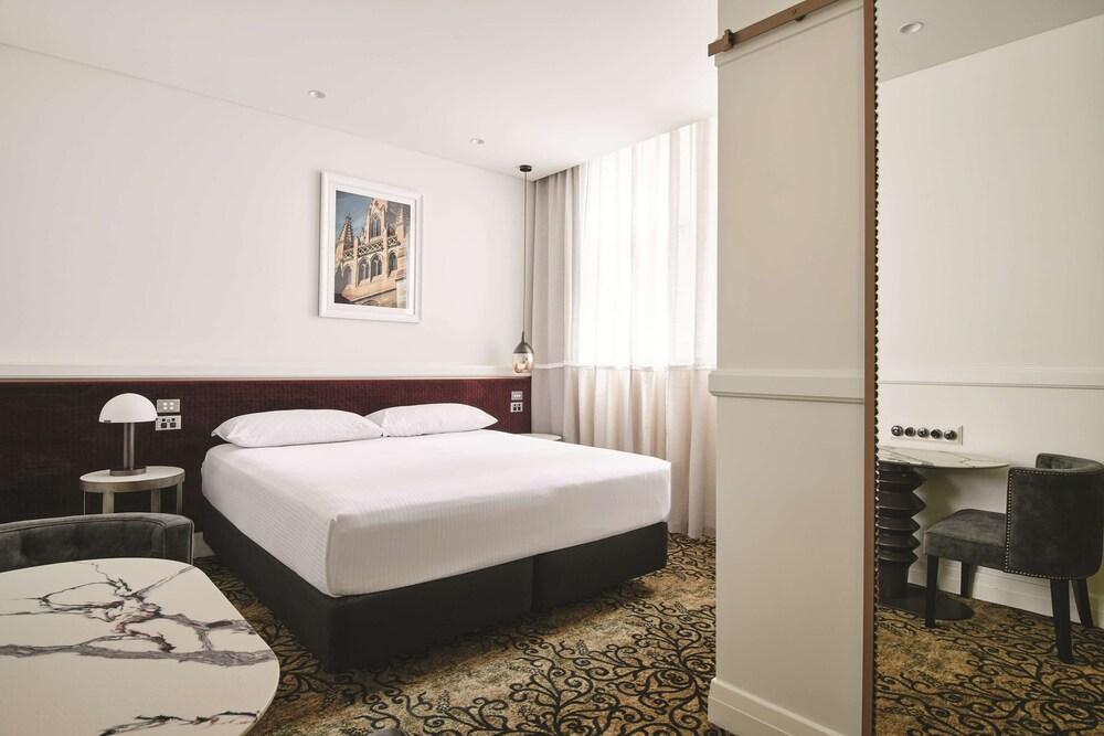 Rendezvous Hotel Melbourne Room Type - Perkins Room Queen