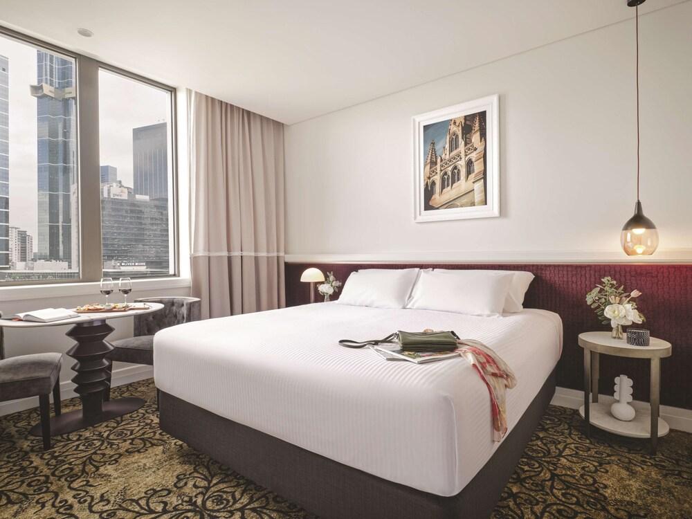 Rendezvous Hotel Melbourne Room Type - Perkins Corner View Room King
