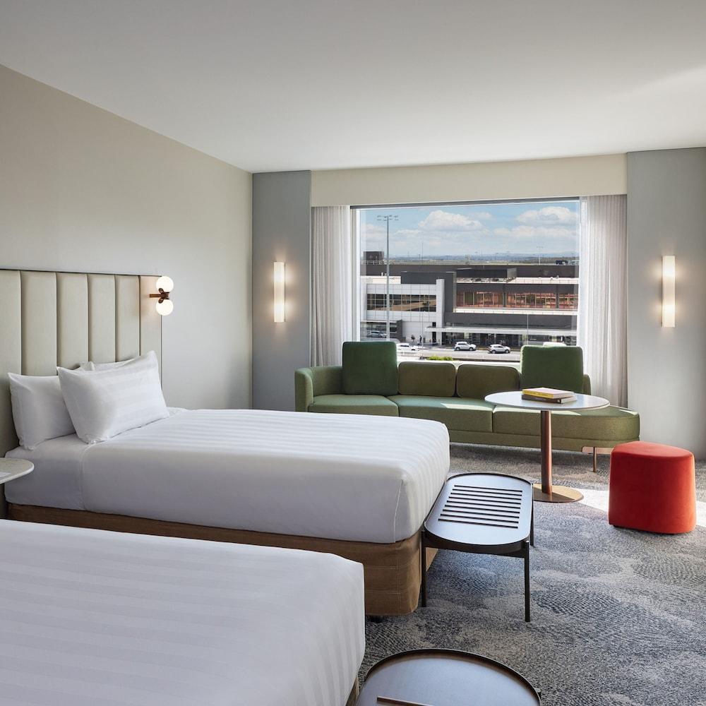 PARKROYAL Melbourne Airport Room Type - Standard Room Twin