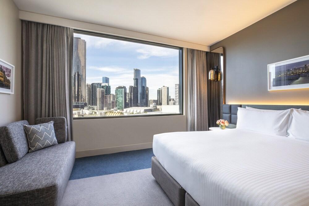 Crowne Plaza Melbourne - Tap to explore photos
