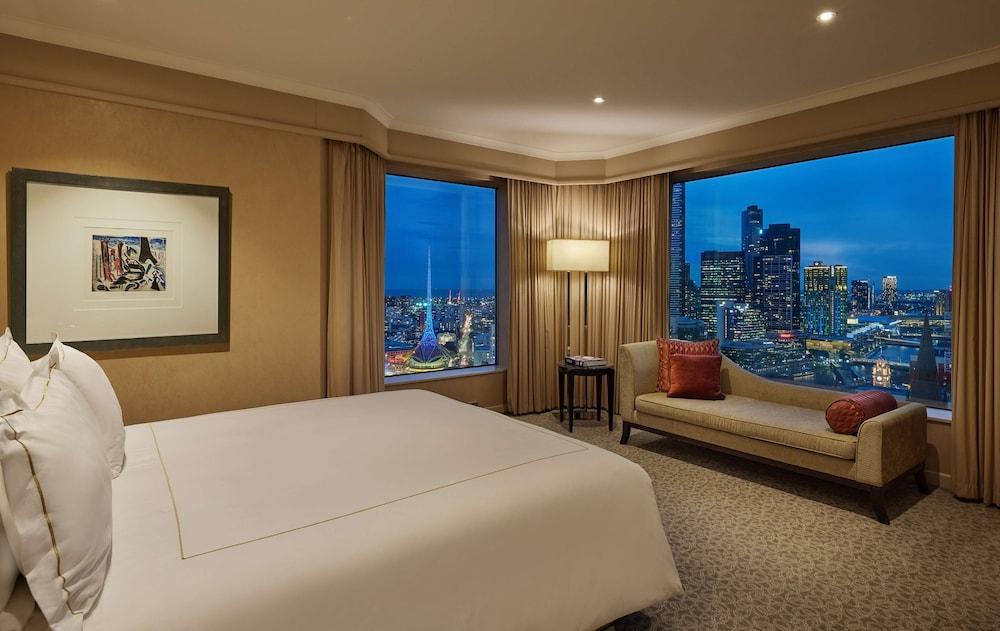 Grand Hyatt Melbourne Room Type - Diplomatic Suite (Grand Club Lounge Access)