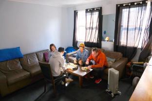 Pint On Punt Backpackers - Tap to explore photos