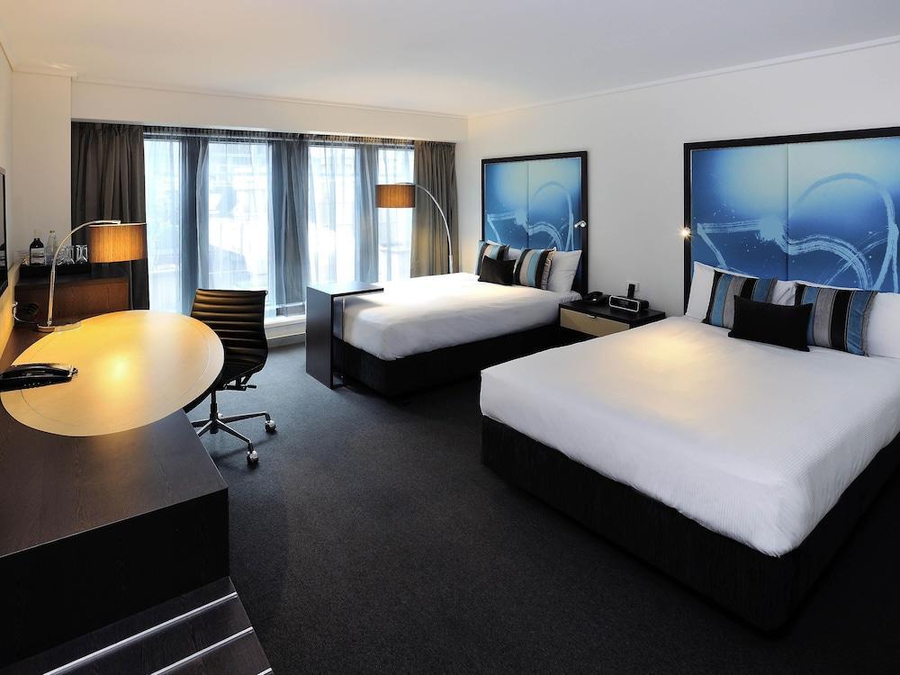 Novotel Melbourne on Collins Room Type - Deluxe Room 2 Double Beds