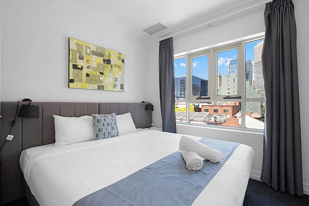 Comfort Apartments Melbourne Central Room Type - Deluxe Apartment, 1 Bedroom