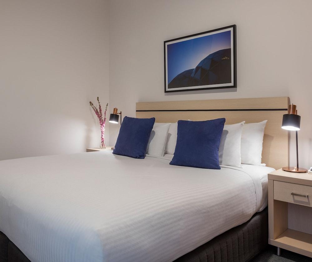 Oaks Melbourne on Market Hotel Room Type - 1 Bedroom Apartment - City View Oaks Melbourne on Market Hotel Room Type - 1 Bedroom Apartment - City View