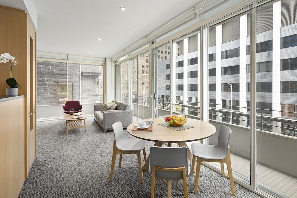 Quest On William Room Type - Executive One Bedroom Apartment