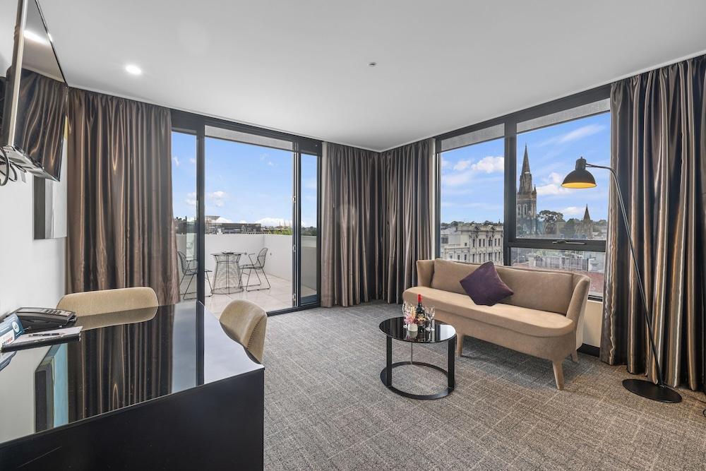 MainStay Suites Hawthorn Room Type - Studio Executive Residence