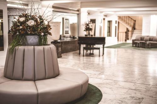 The Savoy Hotel on Little Collins Melbourne - Tap to explore photos