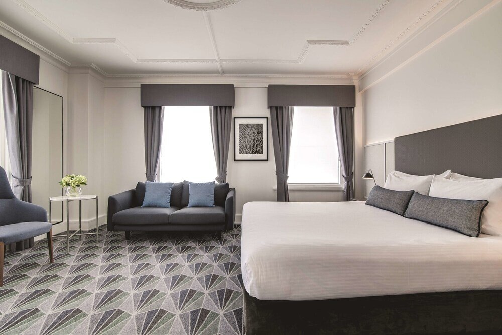 The Savoy Hotel on Little Collins Melbourne Room Type - Corner Plaza Room King