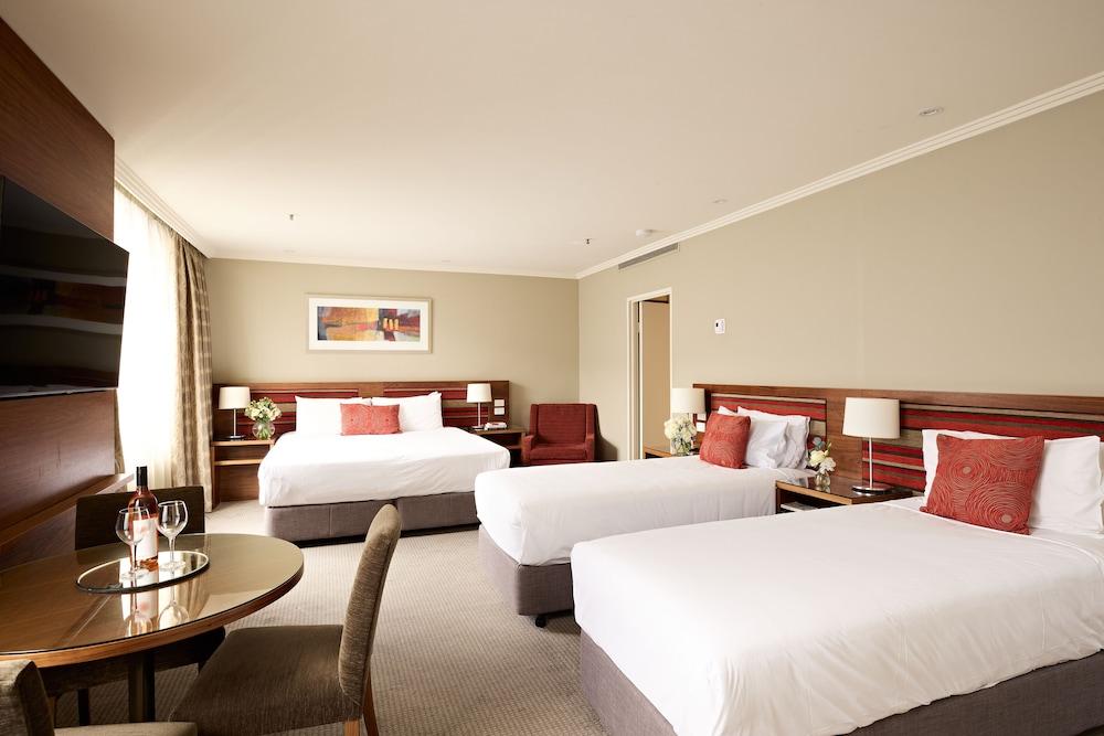 View Melbourne Room Type - Family Room