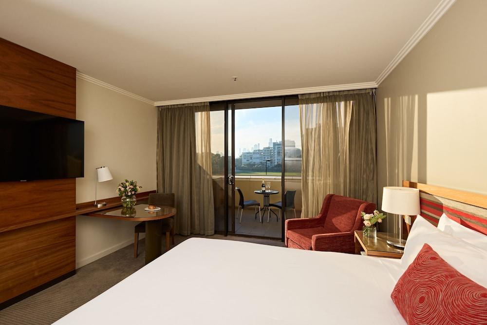 View Melbourne Room Type - City View King with Balcony with Free Wi-Fi View Melbourne Room Type - City View King with Balcony with Free Wi-Fi