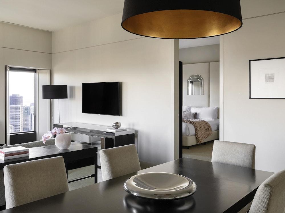 Sofitel Melbourne On Collins Room Type - Ambassador King Suite Club Sofitel with Corner Bay Views Sofitel Melbourne On Collins Room Type - Ambassador King Suite Club Sofitel with Corner Bay Views