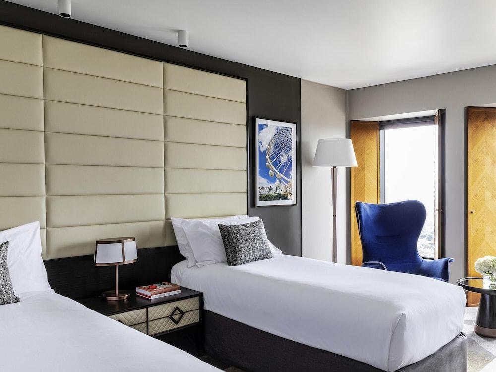 Sofitel Melbourne On Collins Room Type - Superior Room, 2 Twin Beds, City View