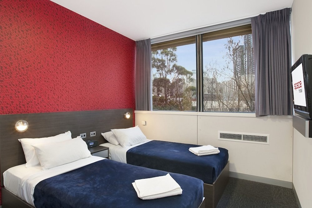 Space Hotel - Hostel Room Type - Twin Room, Shared Bathroom