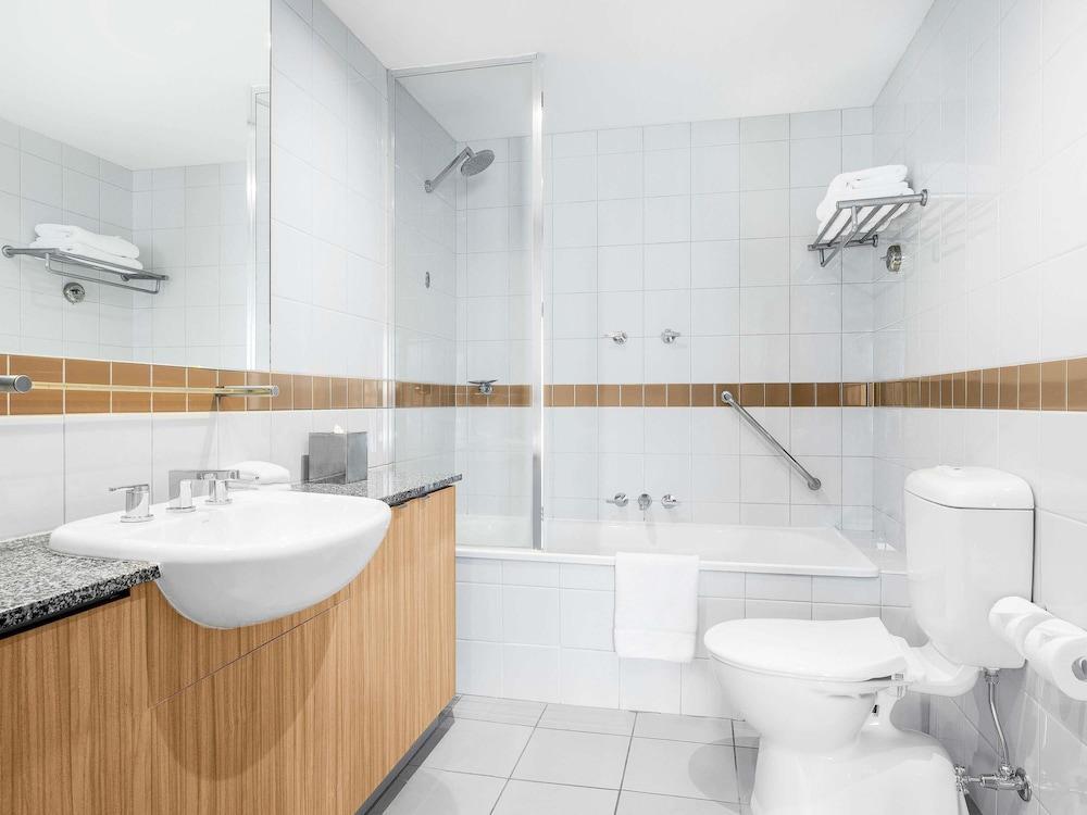 Mantra on Russell Melbourne Room Type - Premium Apartment, 1 Bedroom Mantra on Russell Melbourne Room Type - Premium Apartment, 1 Bedroom