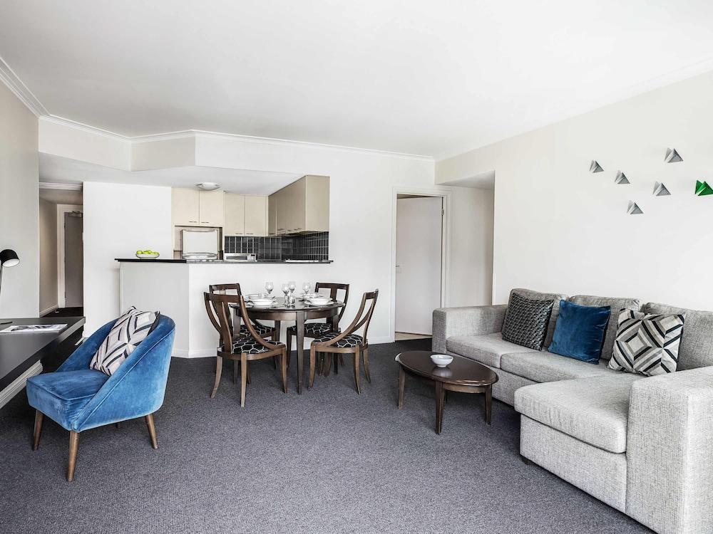 Mantra on Russell Melbourne Room Type - Apartment, 2 Bedrooms