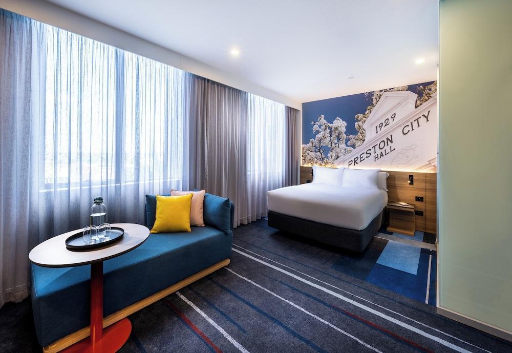 Novotel Melbourne Preston - Tap to explore photos