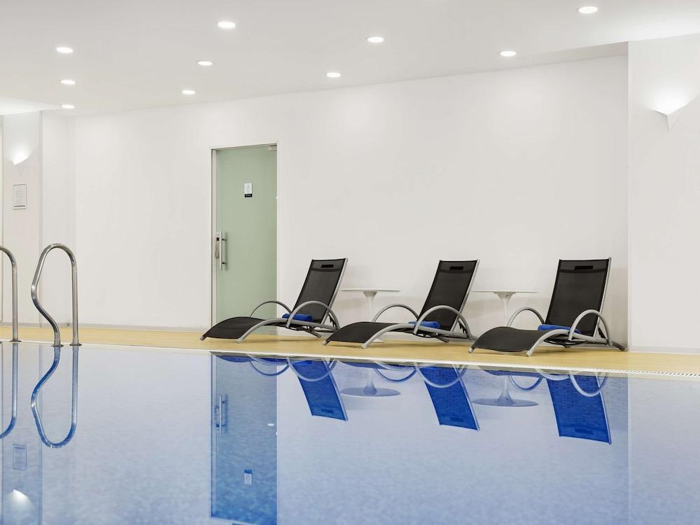 Novotel Moscow Sheremetyevo Airport - Tap to explore photos