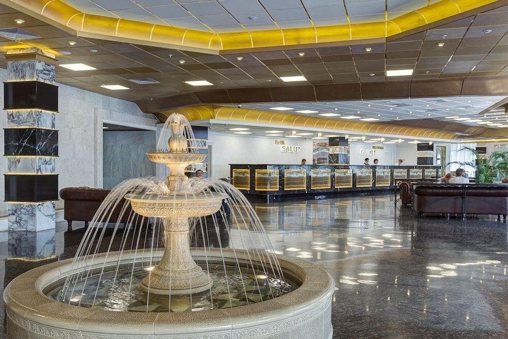 Main gallery