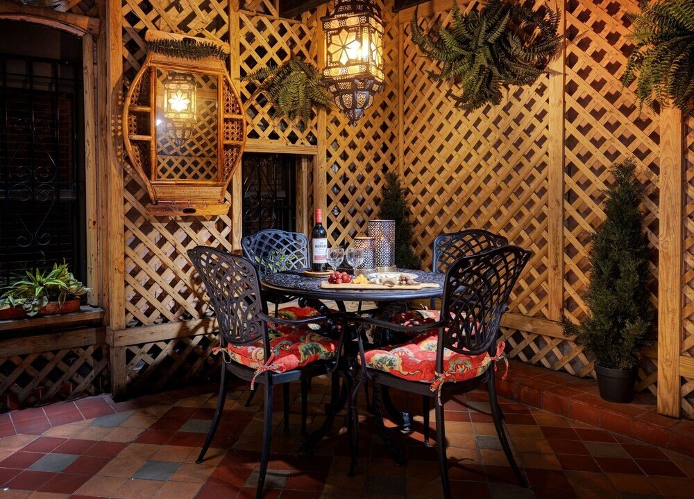 Casablanca Hotel by Library Hotel Collection - Tap to explore photos