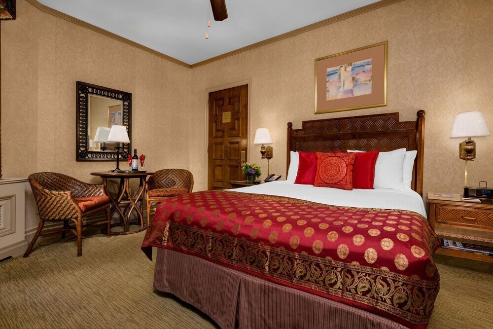 Casablanca Hotel by Library Hotel Collection Room Type - Deluxe Room, 1 Queen Bed