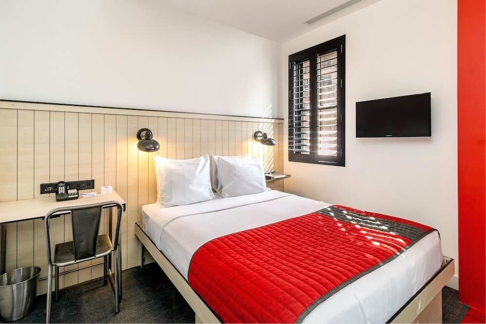 Pod 39 Room Type - Room, 1 Queen Bed (Pod)