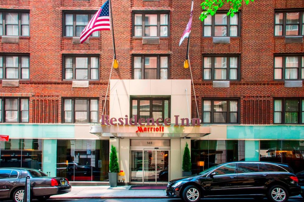 Residence Inn by Marriott New York Manhattan/Midtown East - Tap to explore photos