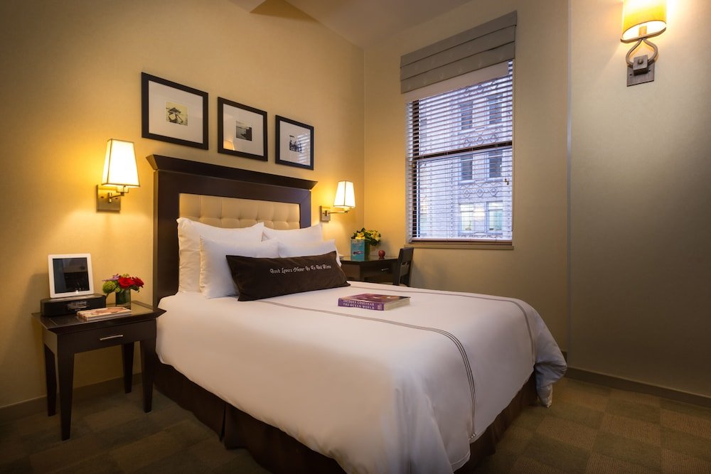 Library Hotel by Library Hotel Collection Room Type - Petite Room, 1 Full Size Bed (Double Bed) Library Hotel by Library Hotel Collection Room Type - Petite Room, 1 Full Size Bed (Double Bed)